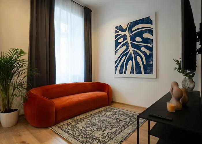 2-Rooms Apartment 10 Min Away From City Center